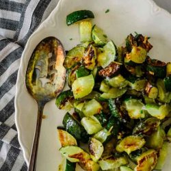roasted garlic zucchini