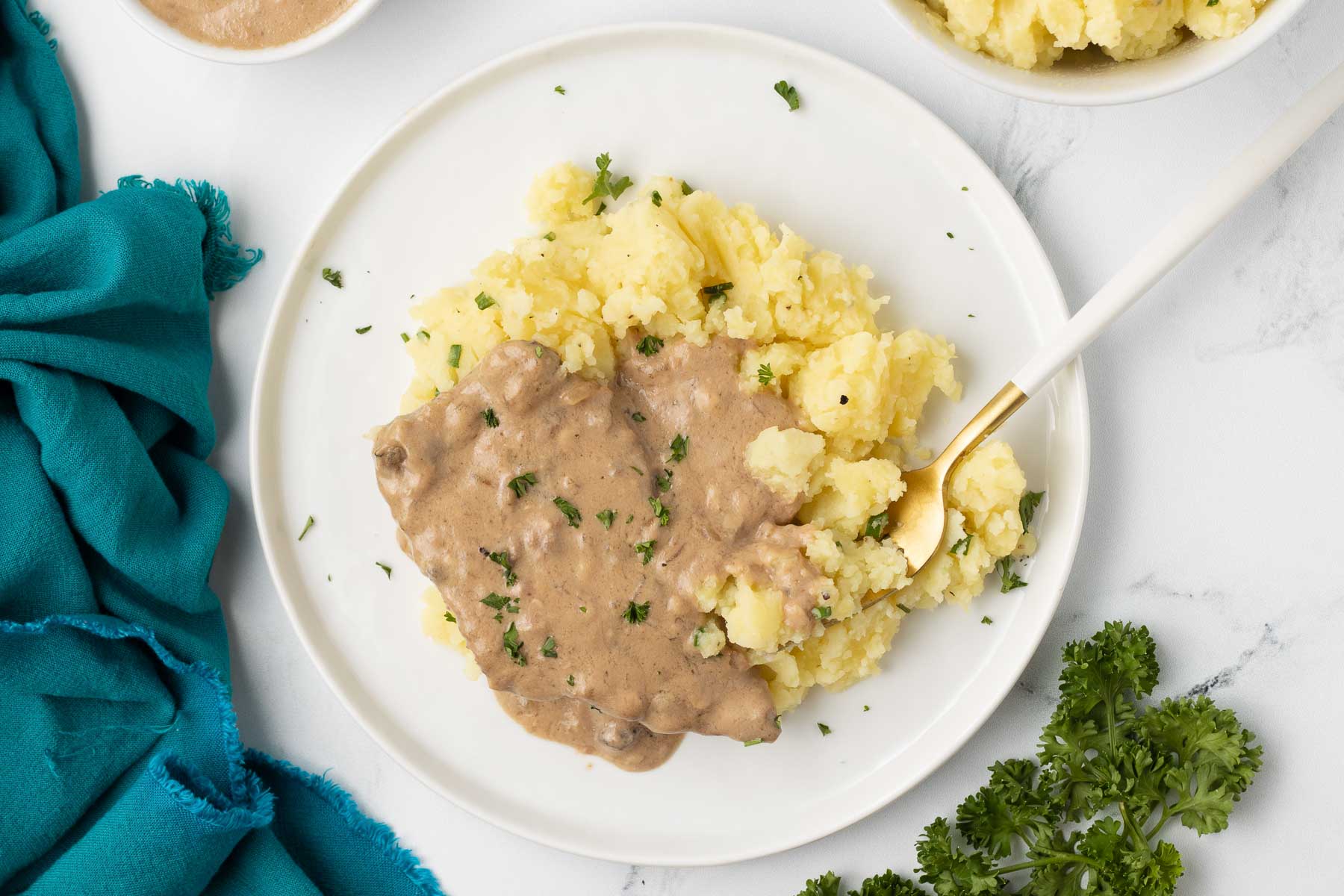 Crock Pot Cube Steak with Cream of Mushroom Soup-31-1800px-min